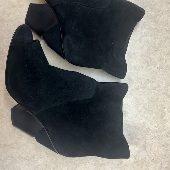 Vince Camuto Black Open Toe Ankle Boots - Picture 10 of 11